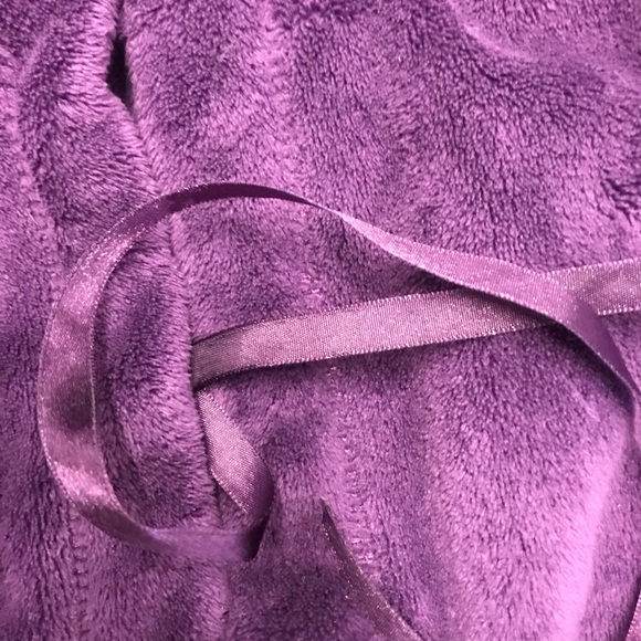 Cozy Robe - Picture 4 of 4